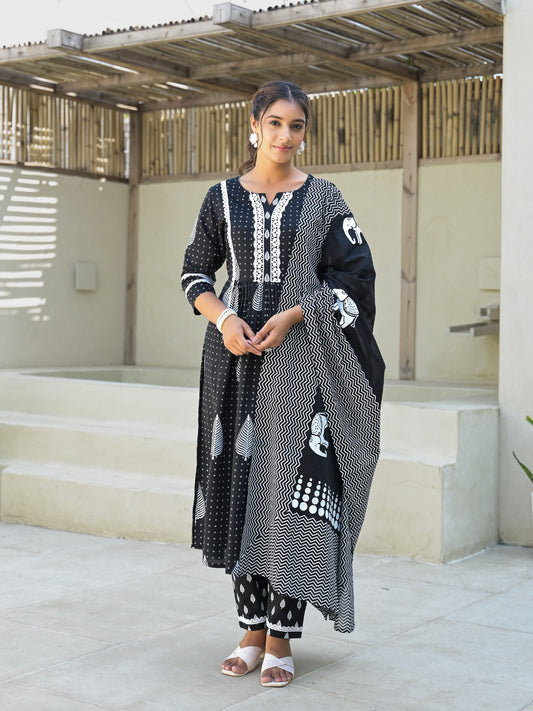 Black and White Printed Kurta Set
